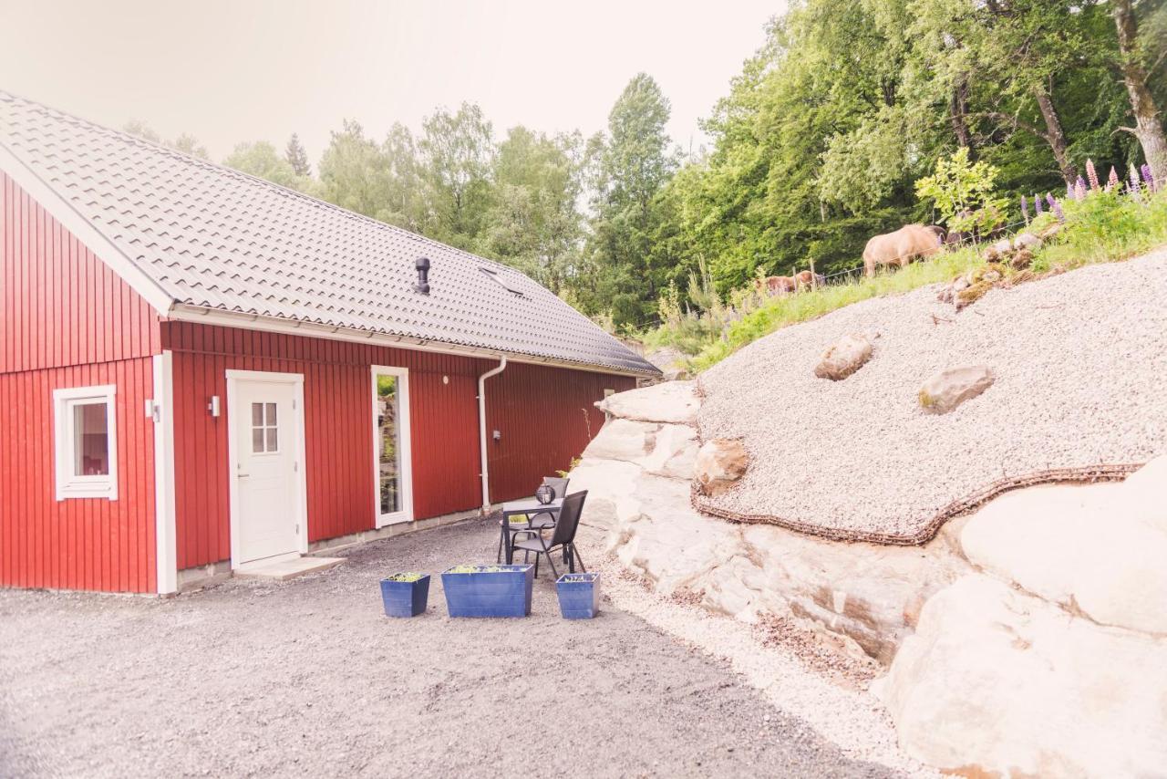 Stenlid - Med Naturen Och Lugnet I Fokus Veddige ภายนอก รูปภาพ